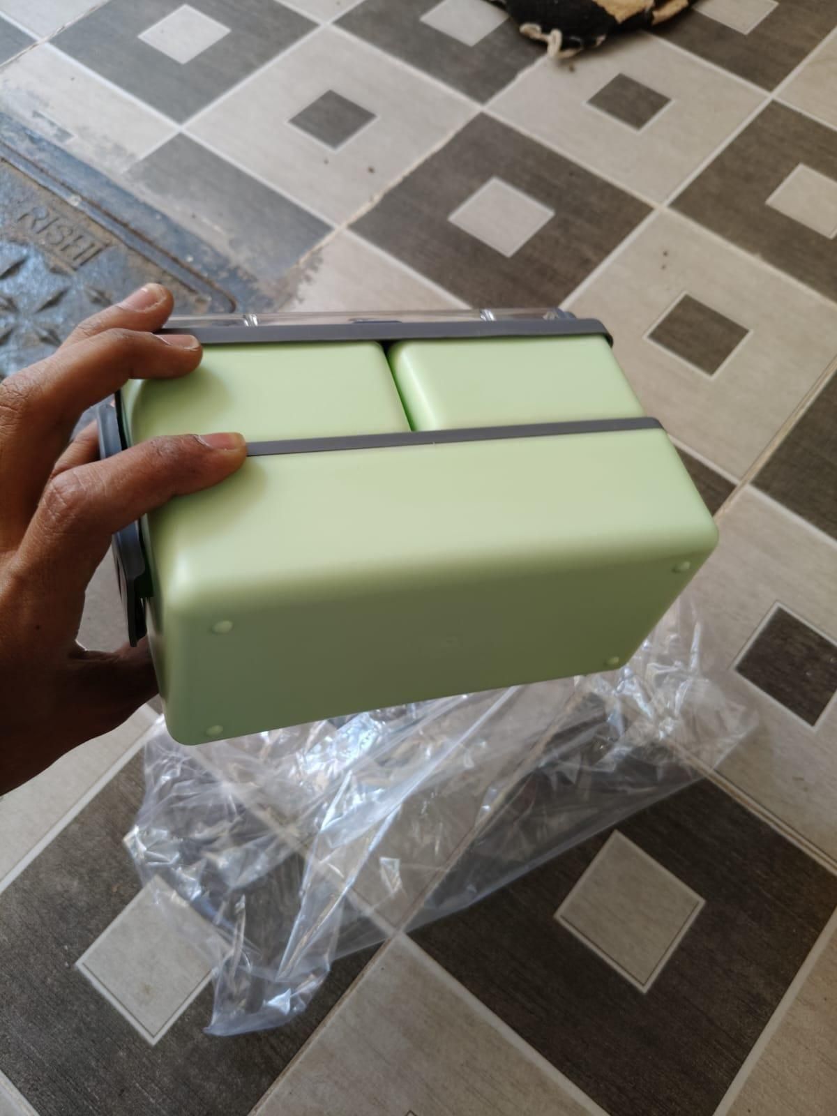 GadgetGod Compartment Lunch Box